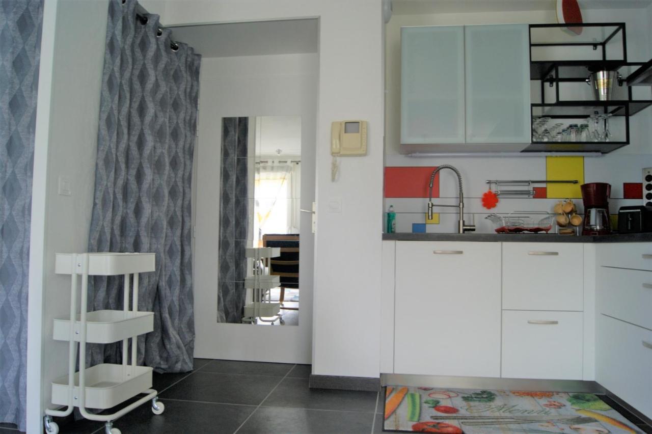 Victoria-T2-41M2-Balcon, Wifi, Linge, Produits, Menage Inclus Apartment Reims Exterior photo
